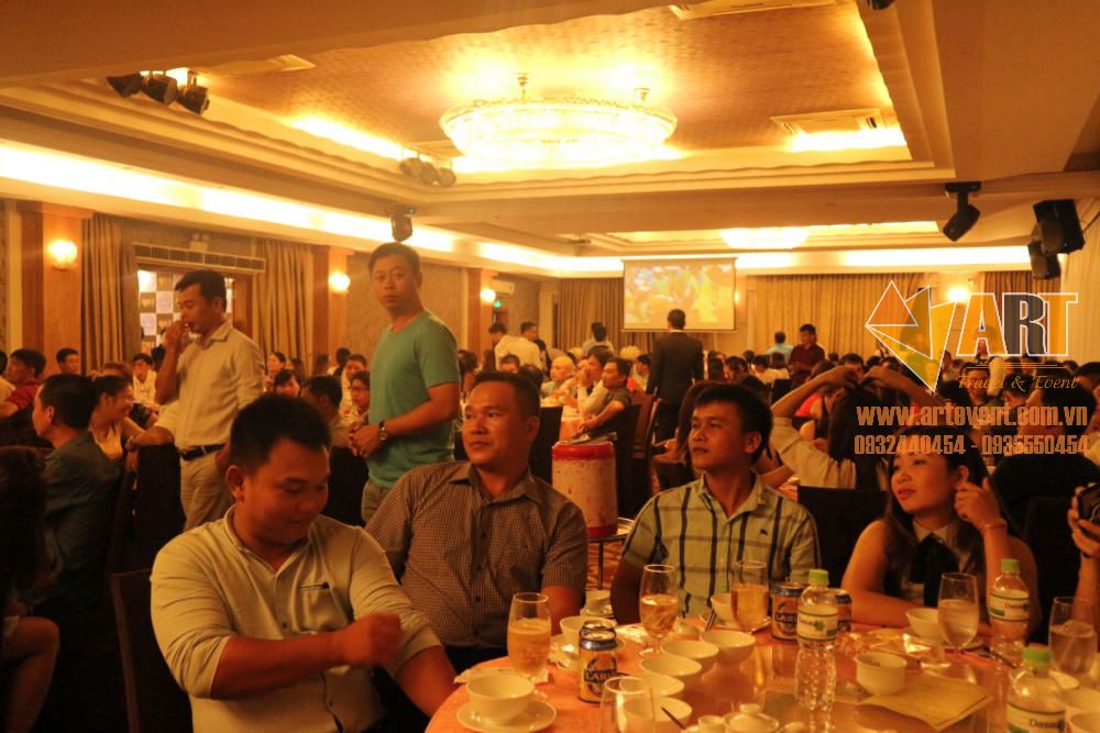 Không khí vui vẻ tại bữa tiệc Gala Dinner