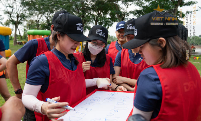 Team Bulding Bà Nà Hills Đà Nẵng