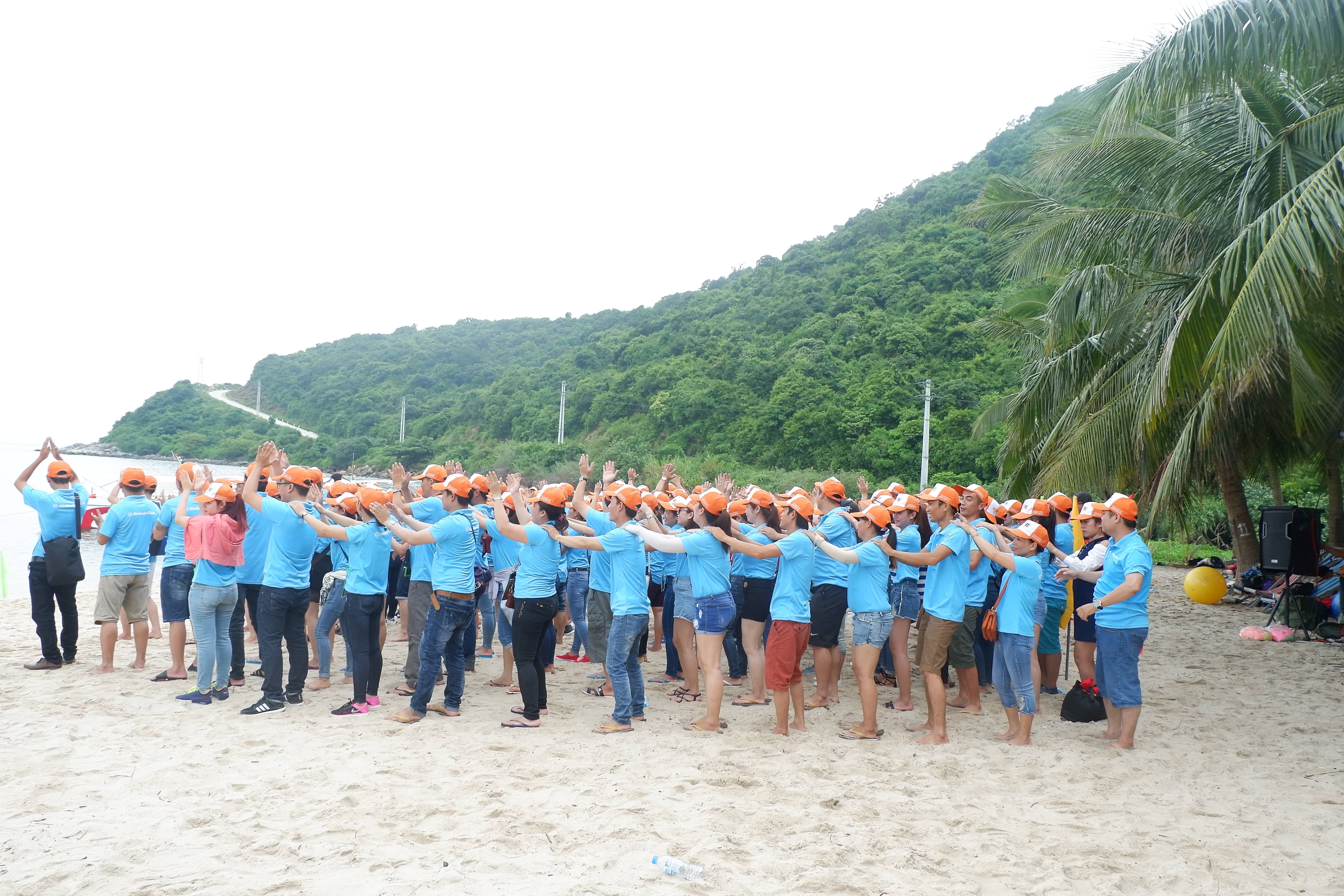 TeamBuilding tổ chức tại Cù Lao Chàm - Word Hard - Play hard - KCV