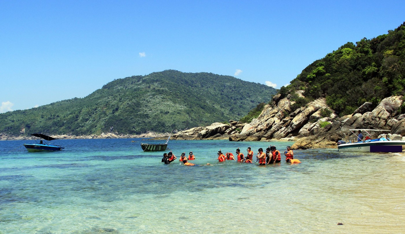 Team Building Lửa Trại - Khu Resort Tiên Sa Đà Nẵng